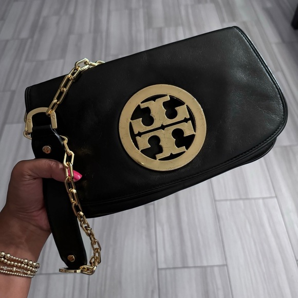 TORY BURCH REVA LEATHER CLUTCH - Picture 2 of 6